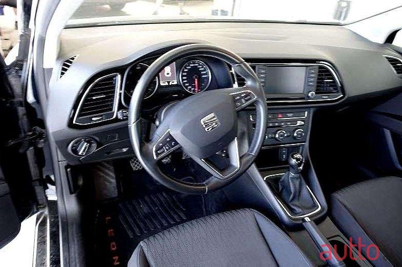 2016' SEAT Leon photo #3
