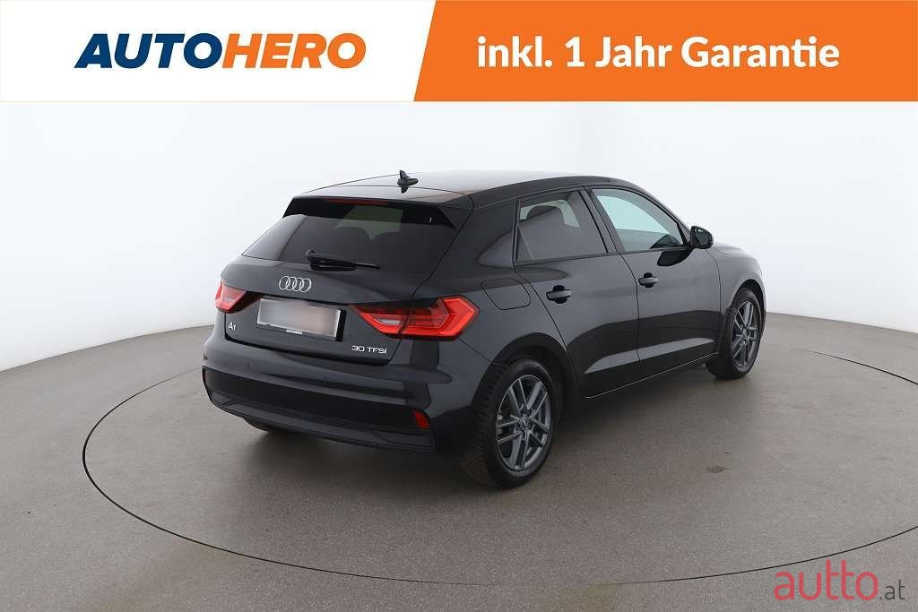 2023' Audi A1 photo #4