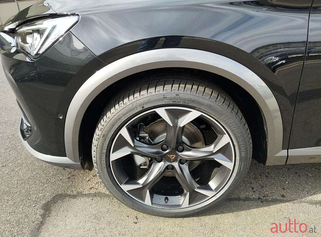 2023' Cupra Formentor photo #6