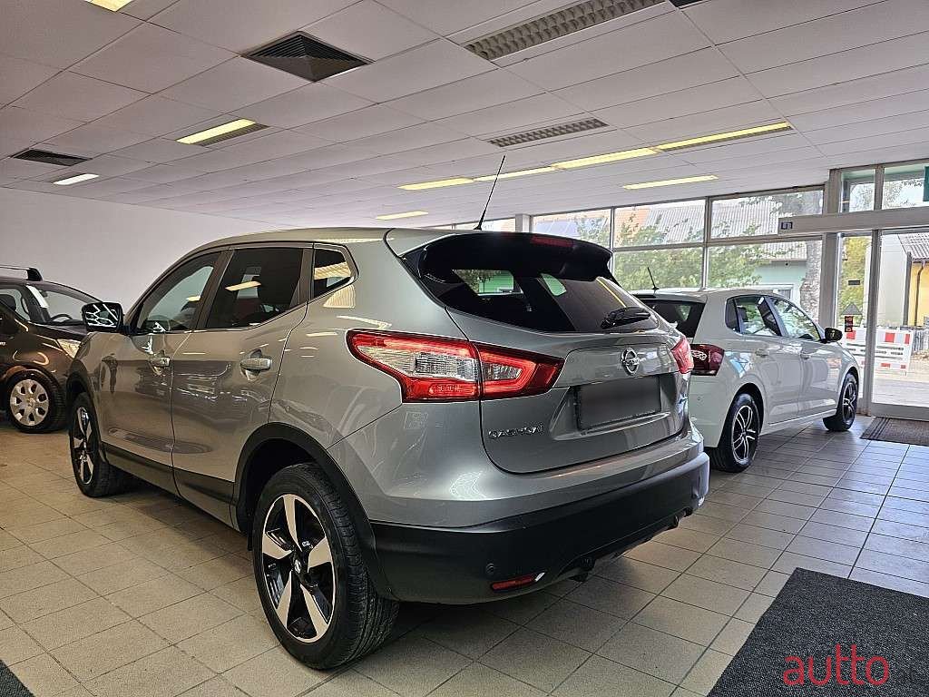 2015' Nissan Qashqai photo #3