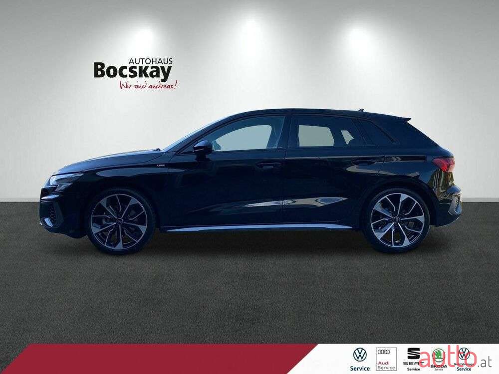 2022' Audi A3 photo #2