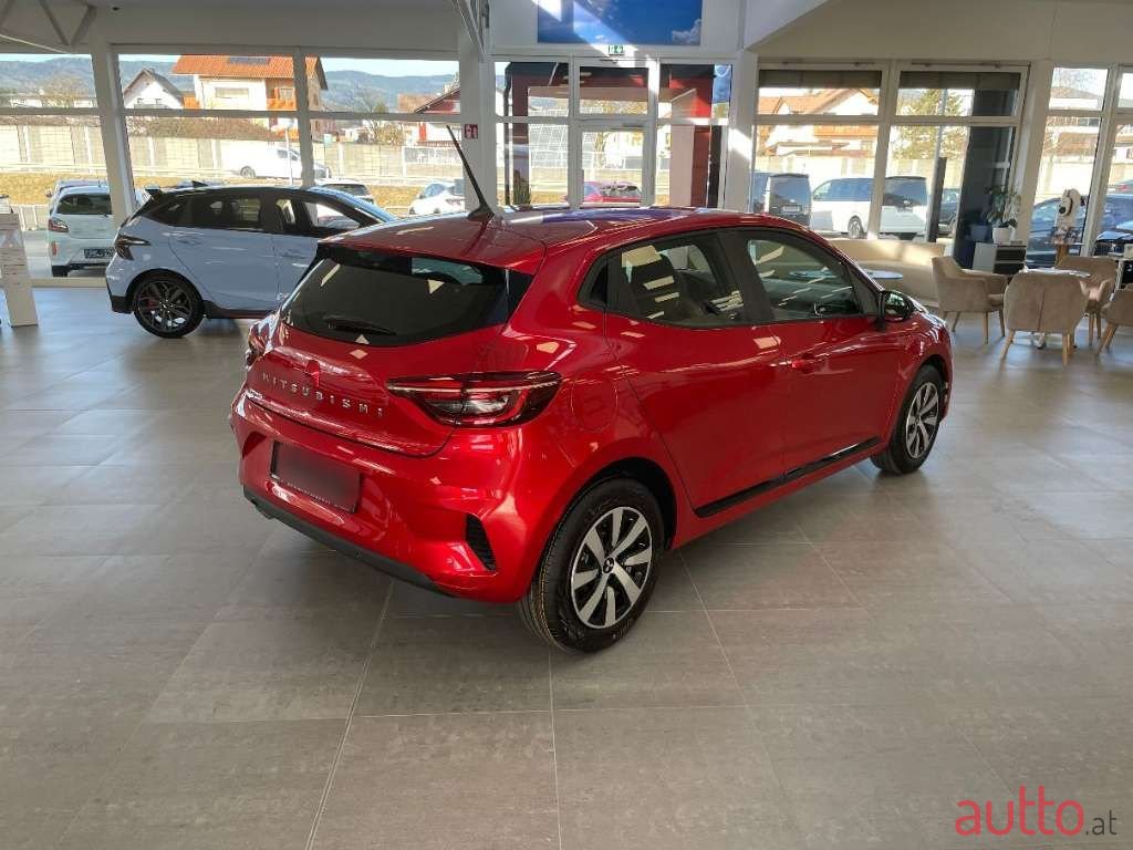 2024' Mitsubishi Colt photo #5