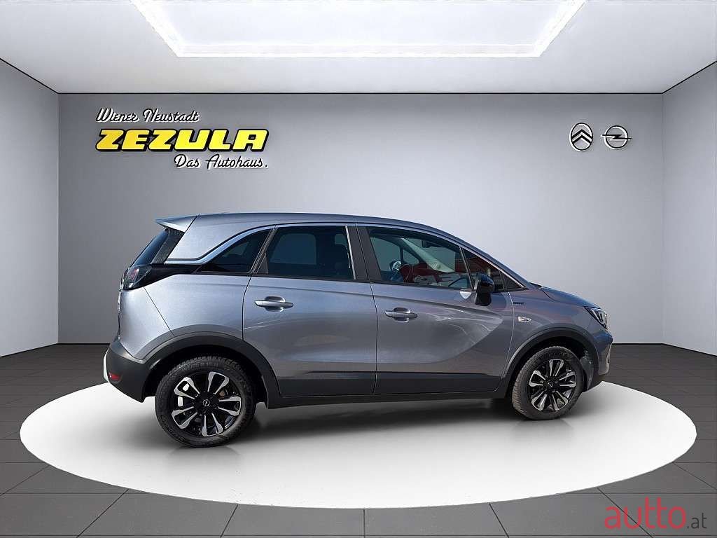 2022' Opel Crossland photo #4