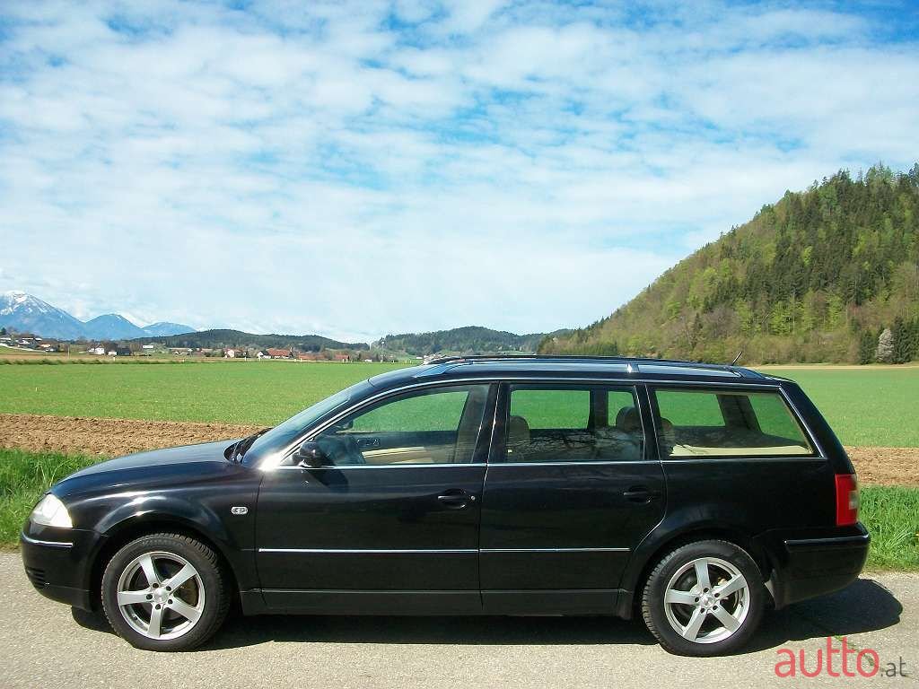 2001' Volkswagen Passat photo #2