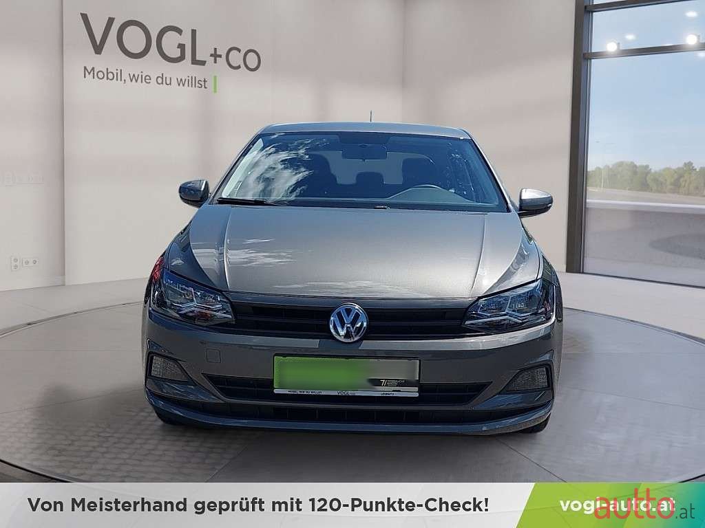 2018' Volkswagen Polo photo #5