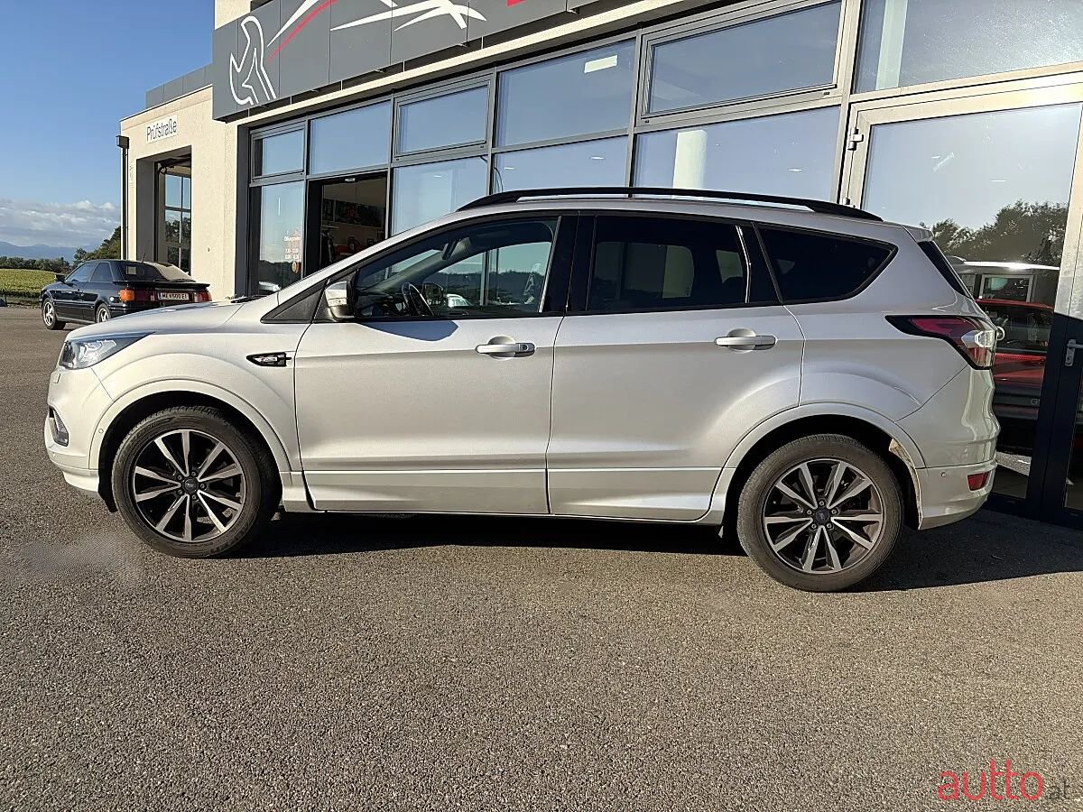 2018' Ford Kuga photo #3