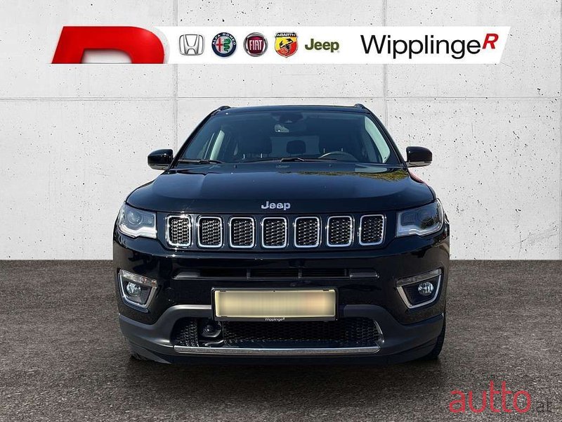 2019' Jeep Compass photo #2