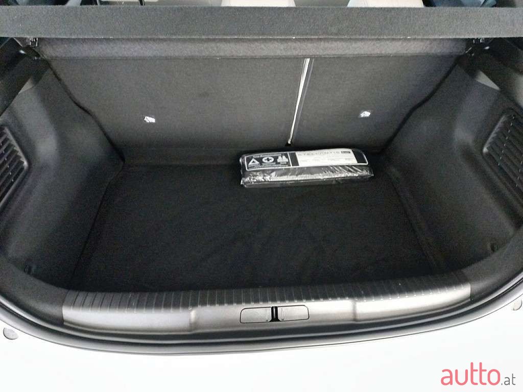 2022' DS Automobiles DS 3 photo #5