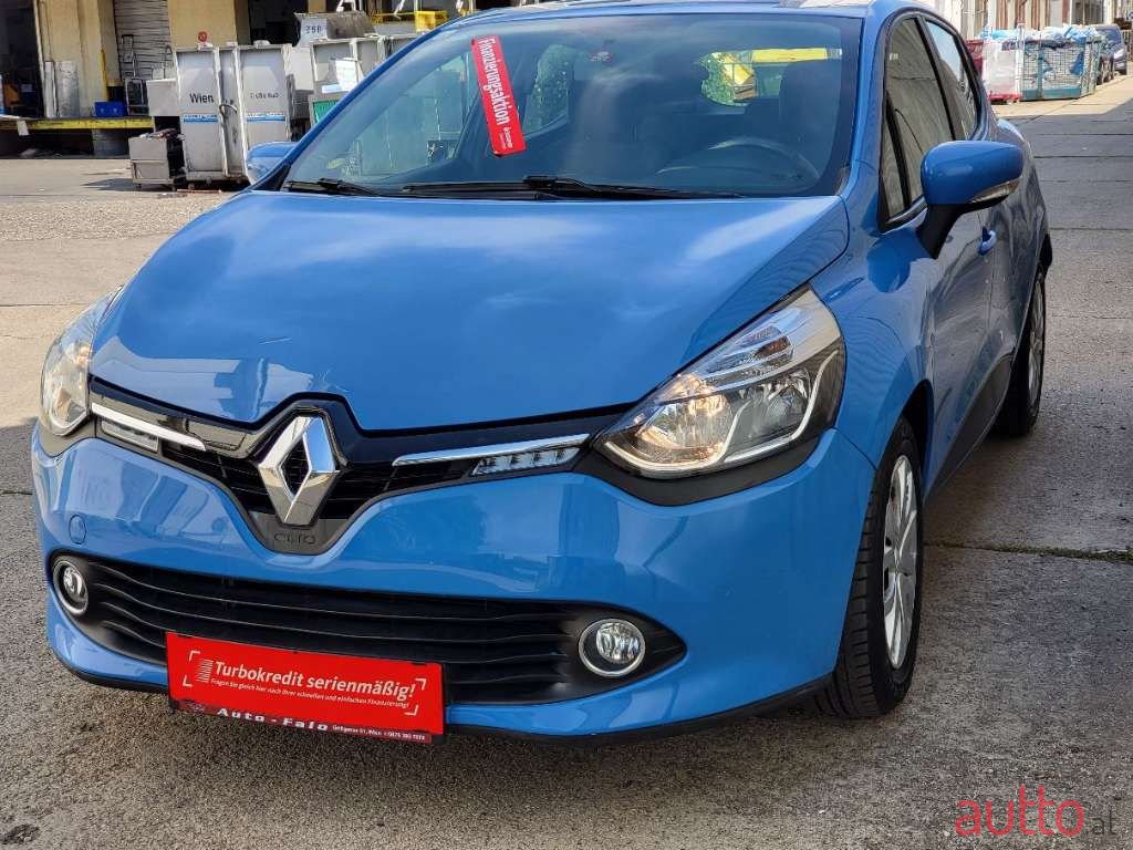 2016' Renault Clio photo #6