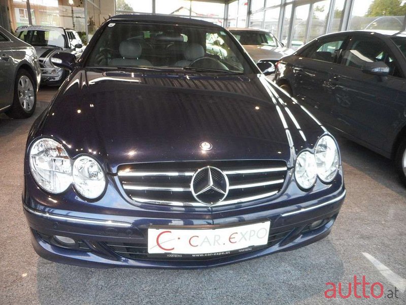 2006' Mercedes-Benz Clk-Klasse photo #3