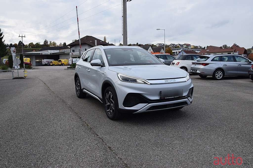 2024' BYD Atto 3 photo #1