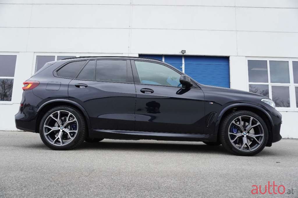 2021' BMW X5 photo #4