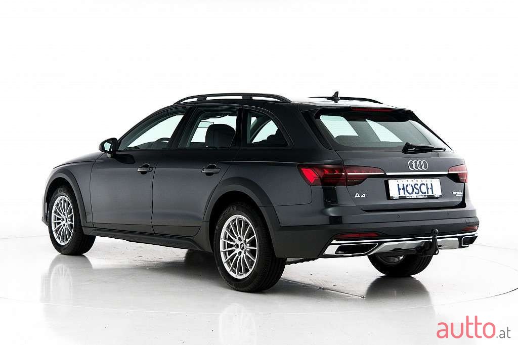 2022' Audi A4 Allroad photo #3