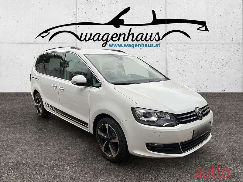 2019' Volkswagen Sharan photo #4