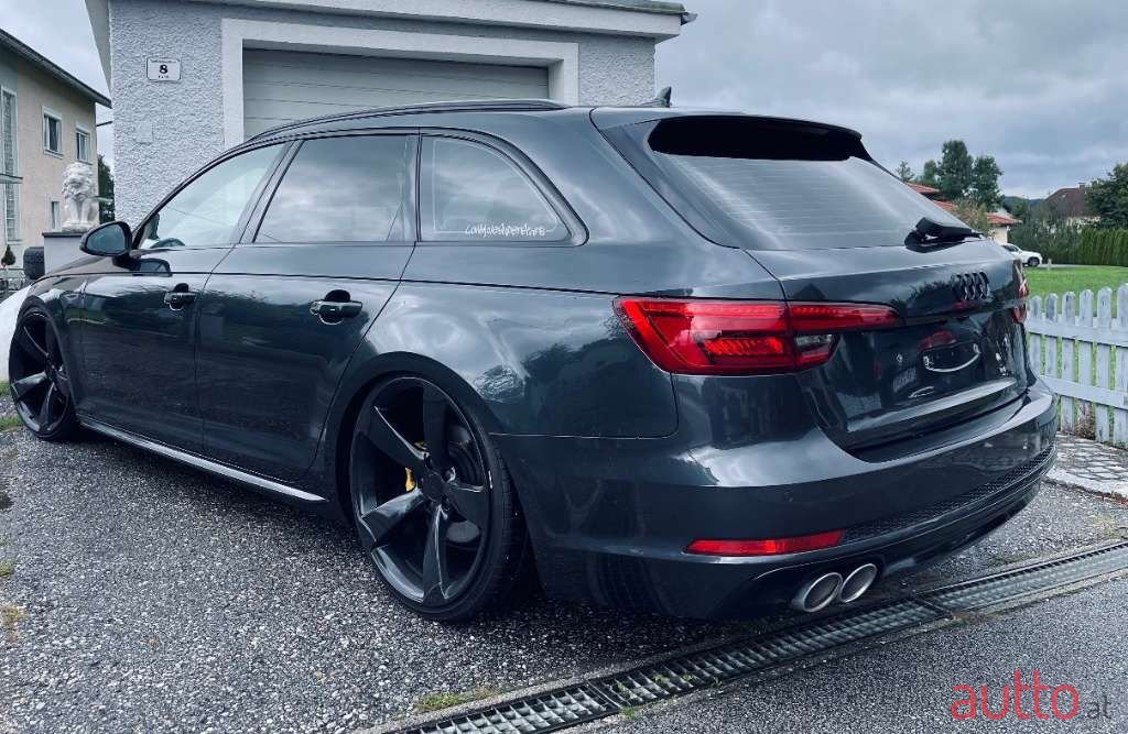 2016' Audi A4 photo #4