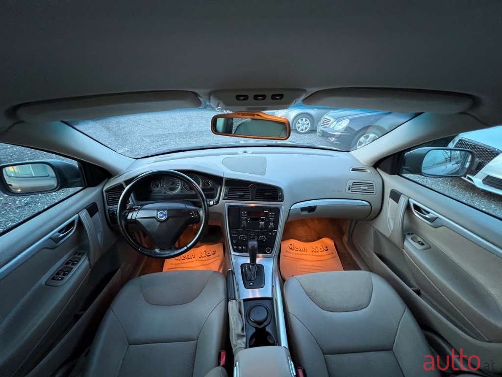 2006' Volvo XC70 photo #5