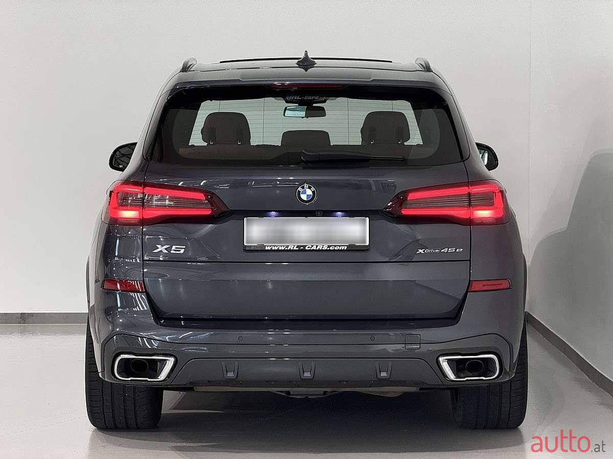2021' BMW X5 photo #4
