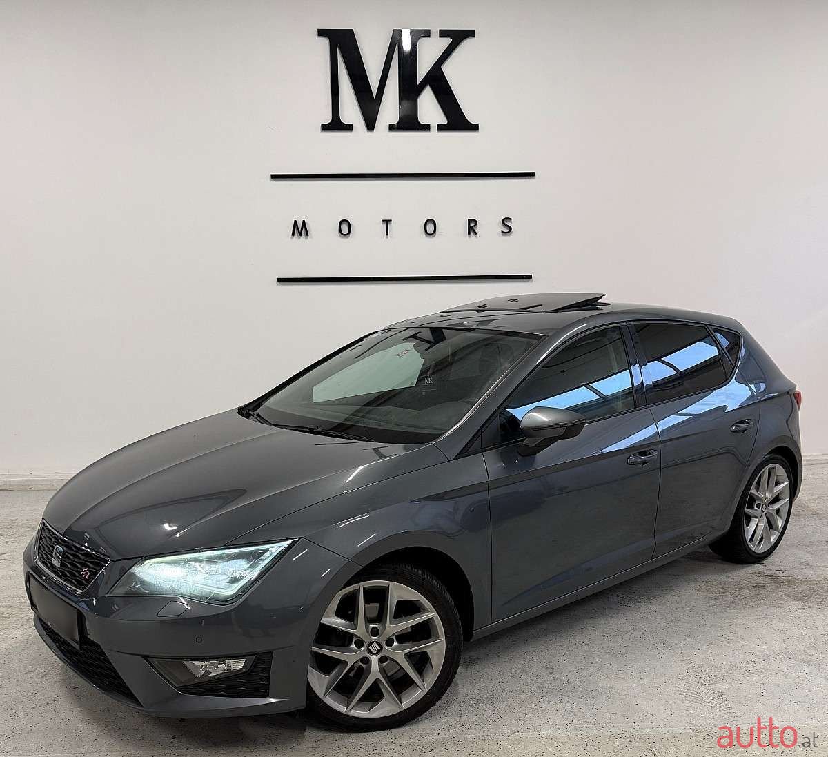 2014' SEAT Leon photo #1