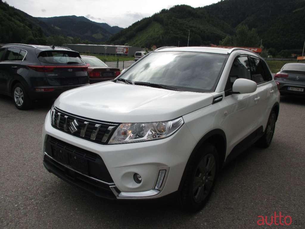 2019' Suzuki Vitara photo #3
