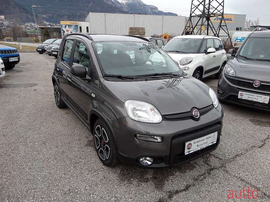 2021' Fiat Panda photo #1