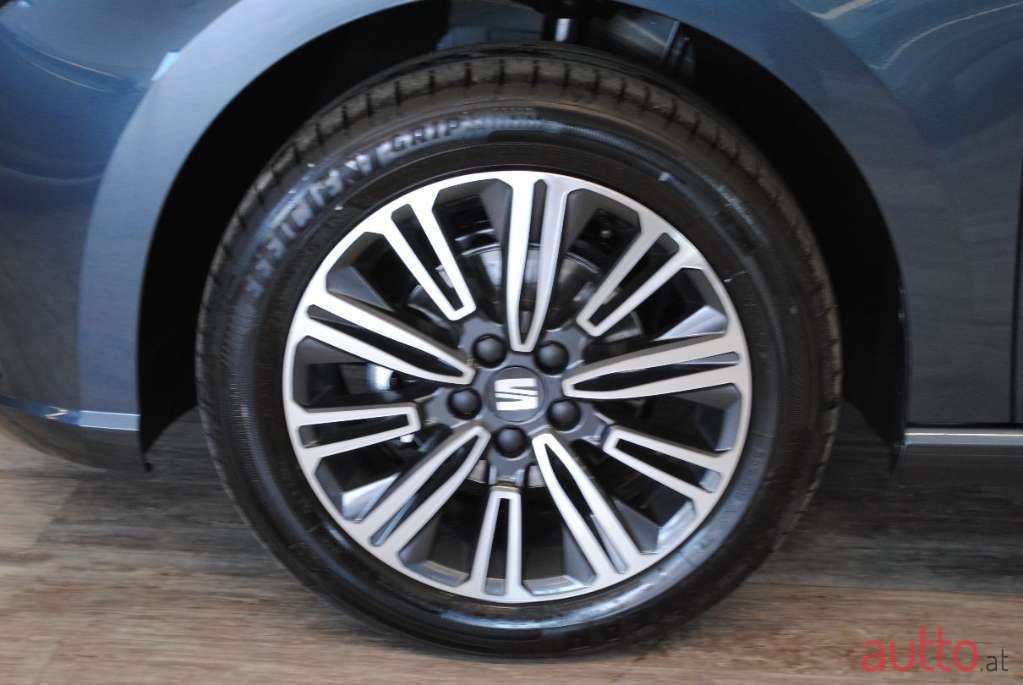 2022' SEAT Ibiza photo #6