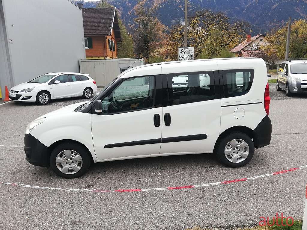 2013' Opel Combo photo #2