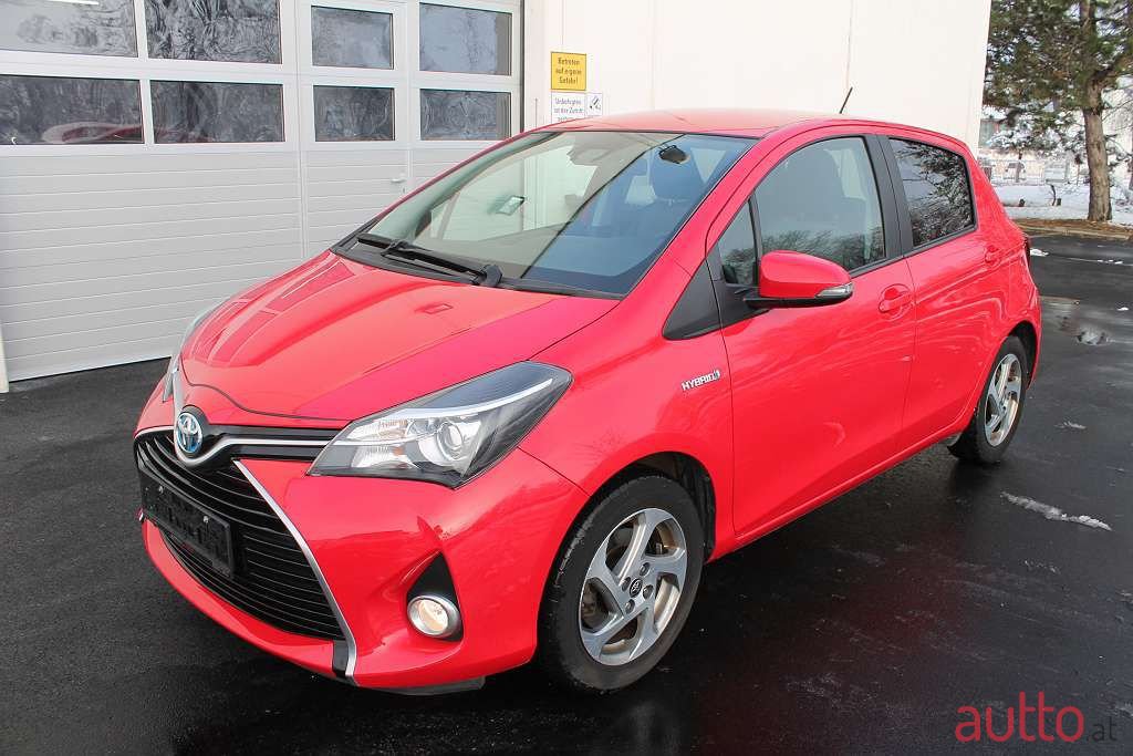 2016' Toyota Yaris photo #1