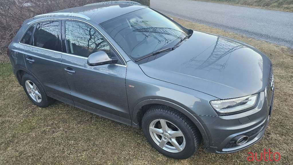 2012' Audi Q3 photo #3