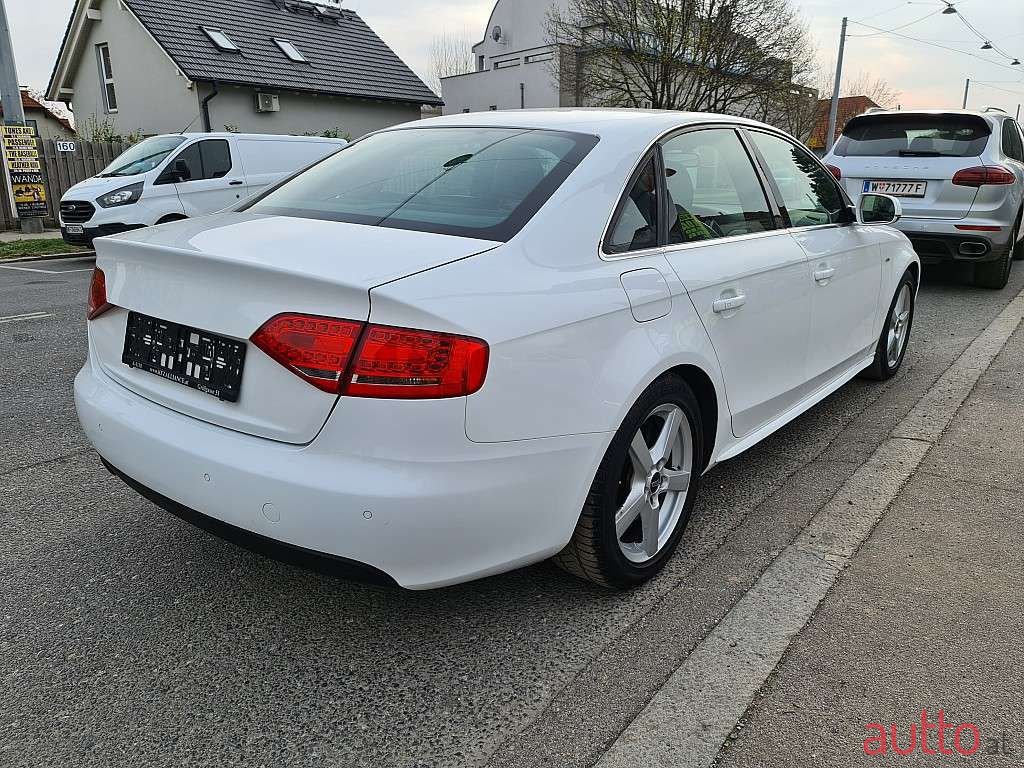 2010' Audi A4 photo #5