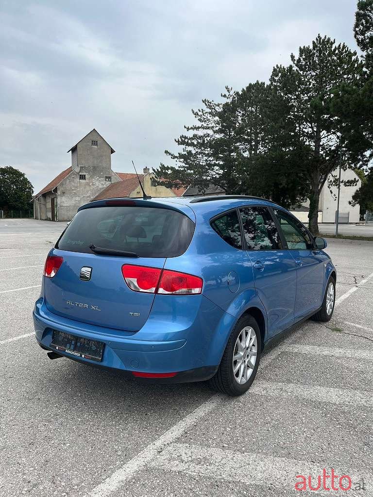 2015' SEAT Altea XL photo #5