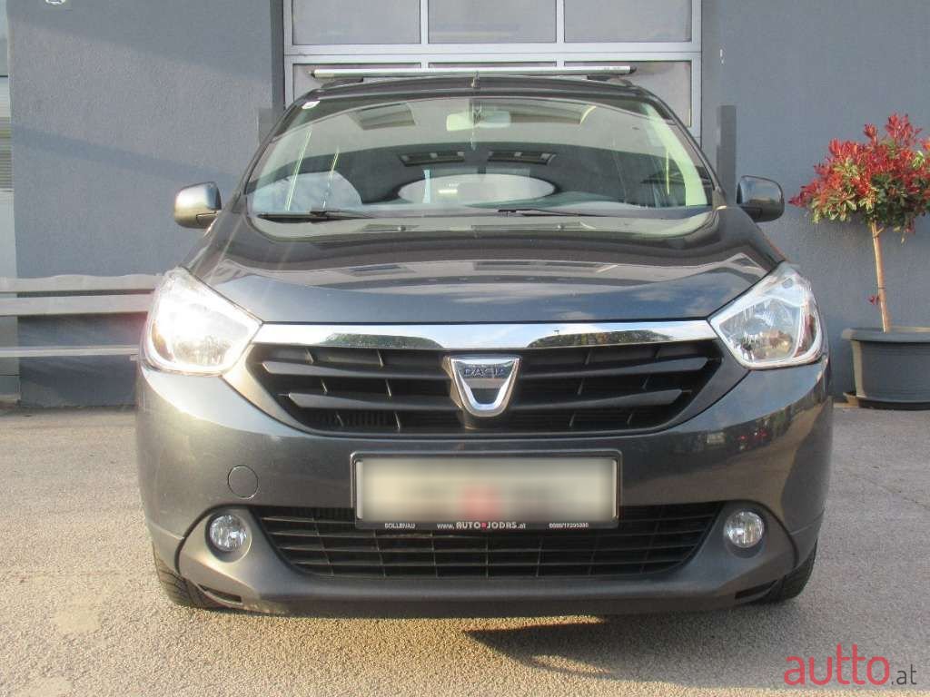 2016' Dacia Lodgy photo #1