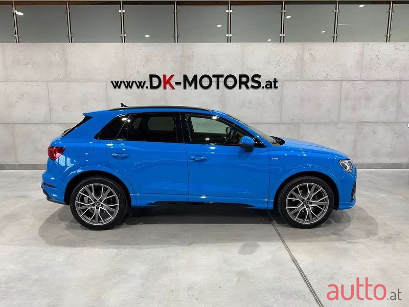 2021' Audi Q3 photo #1