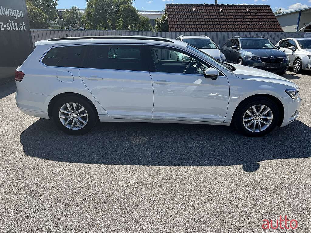 2018' Volkswagen Passat photo #3