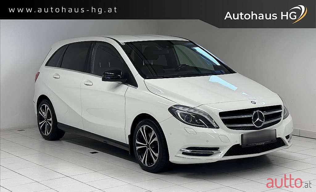 2014' Mercedes-Benz B-Klasse photo #1