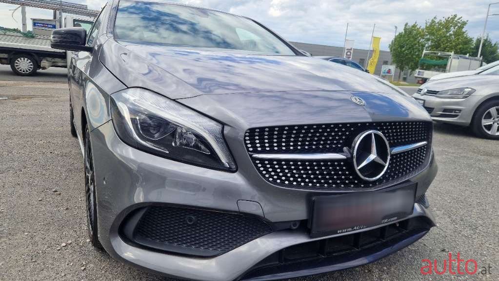 2018' Mercedes-Benz A-Klasse photo #3
