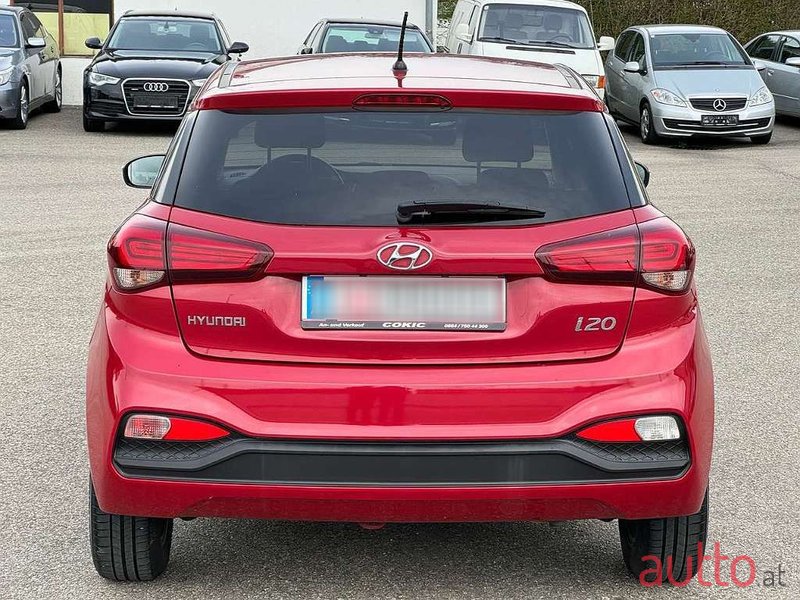 2020' Hyundai i20 photo #4