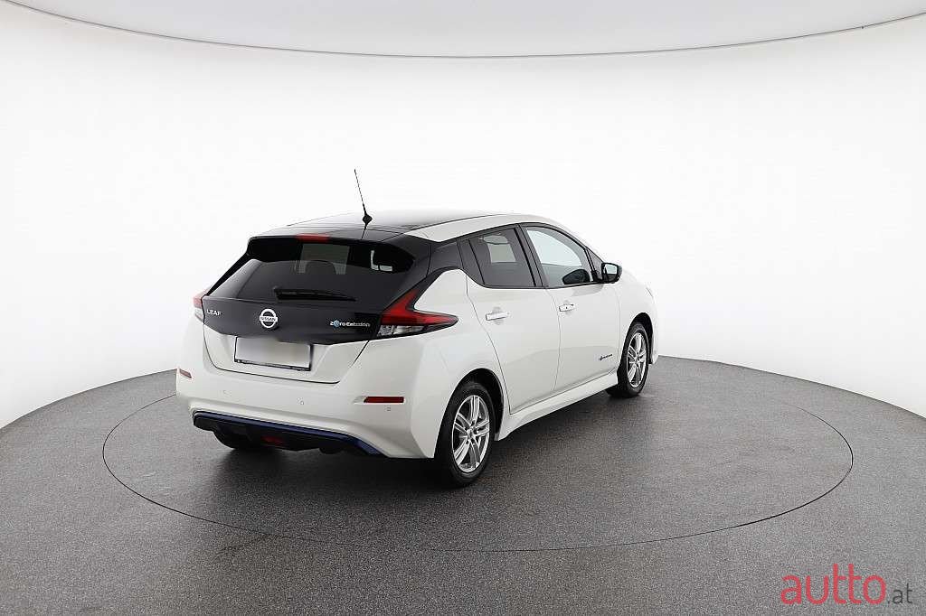 2018' Nissan Leaf photo #5