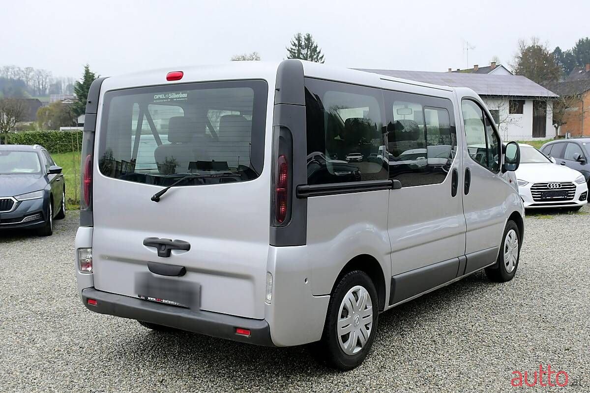 2003' Opel Vivaro photo #3