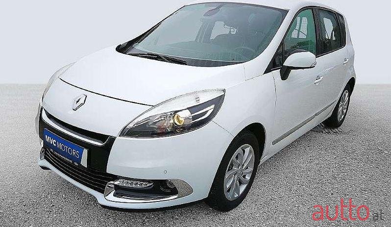 2016' Renault Scenic photo #1