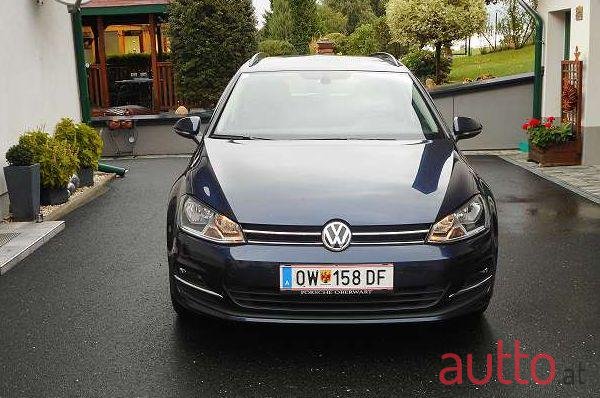 2015' Volkswagen Golf photo #4