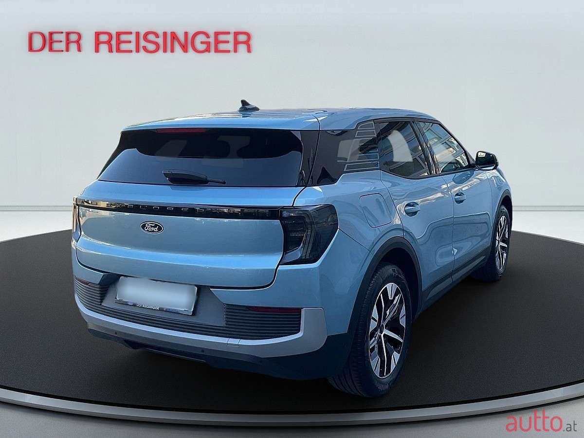 2024' Ford Explorer photo #4