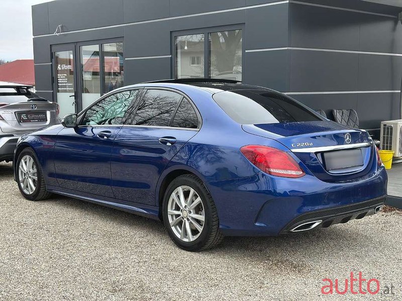2017' Mercedes-Benz C-Klasse photo #3