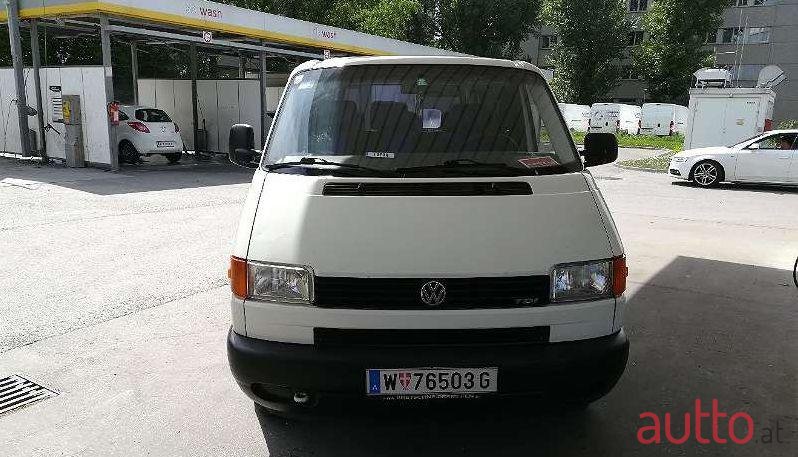 1996' Volkswagen Transporter T5 photo #1