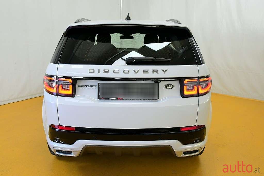 2020' Land Rover Discovery Sport photo #3