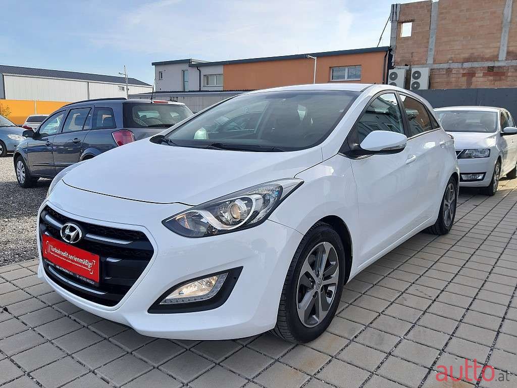 2016' Hyundai i30 photo #3
