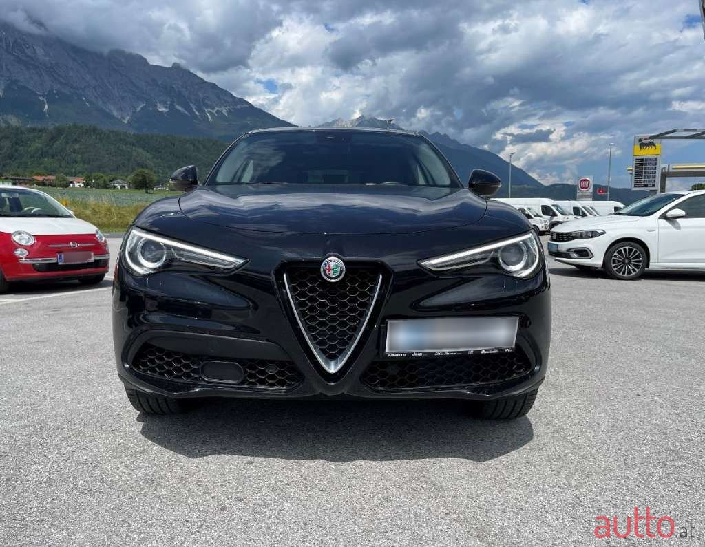 2019' Alfa Romeo Stelvio photo #3