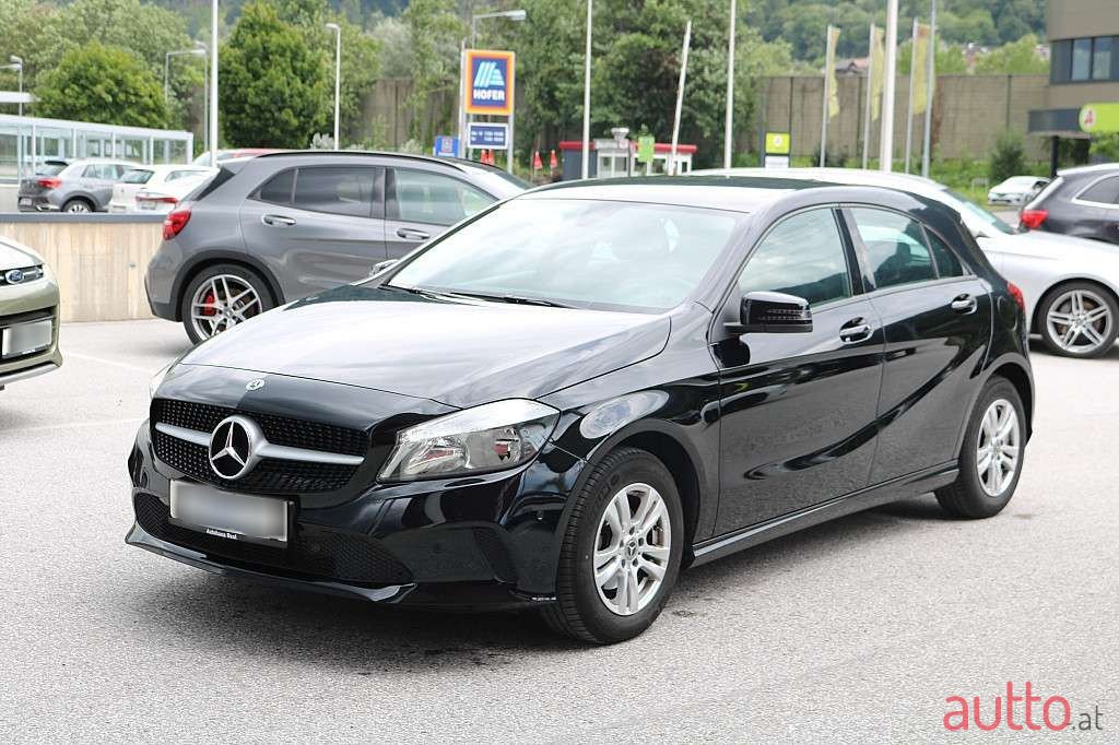 2018' Mercedes-Benz A-Klasse photo #2