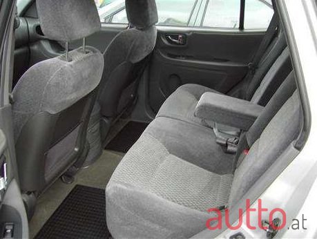 2004' Hyundai Santa Fe photo #4