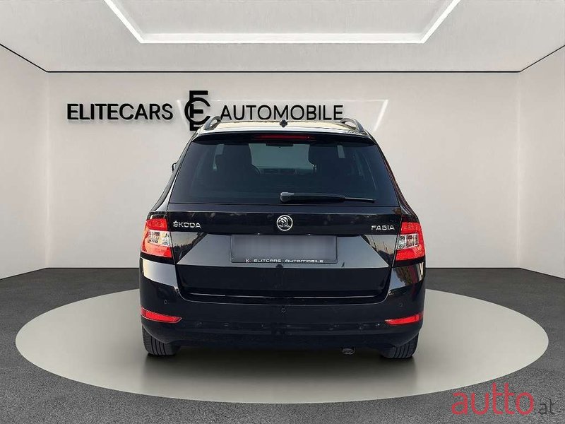 2019' Skoda Fabia photo #4