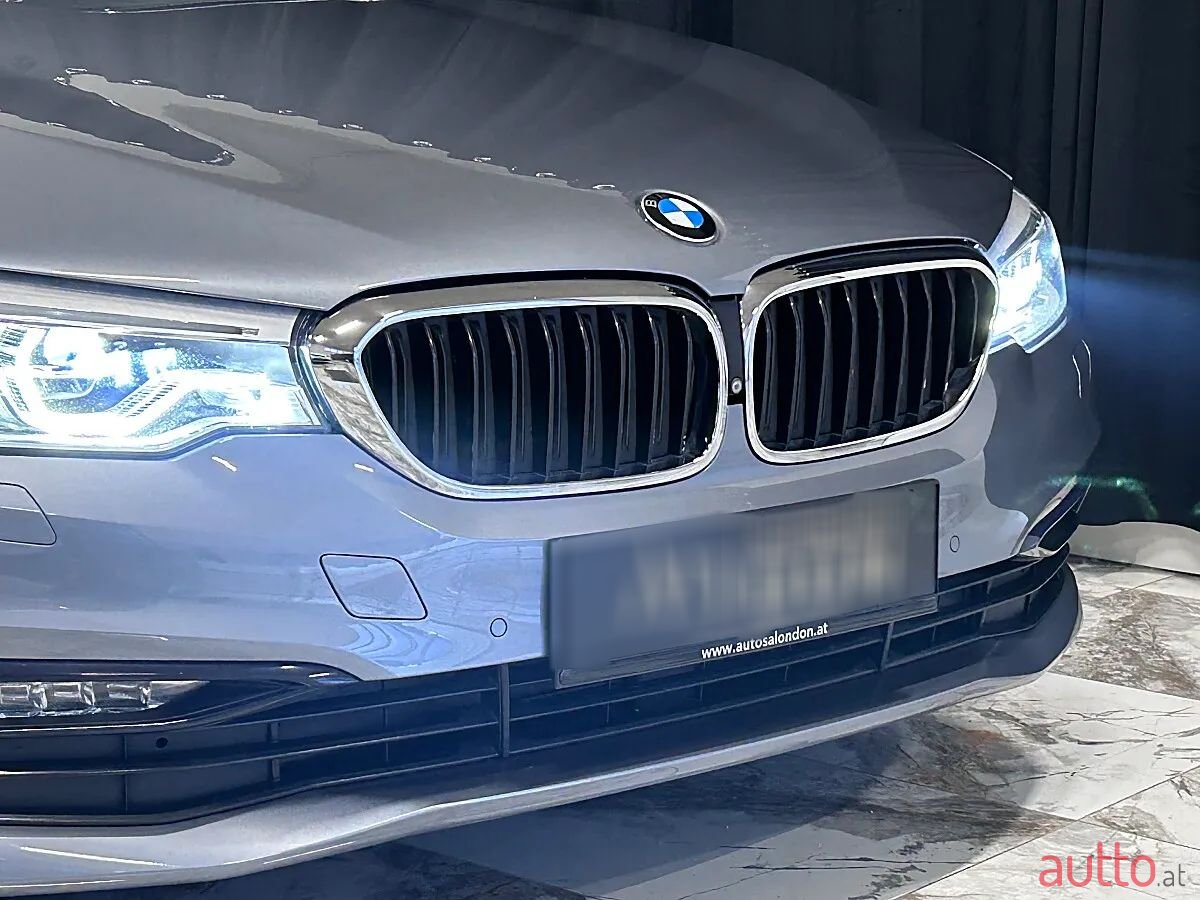 2017' BMW 5Er-Reihe photo #2